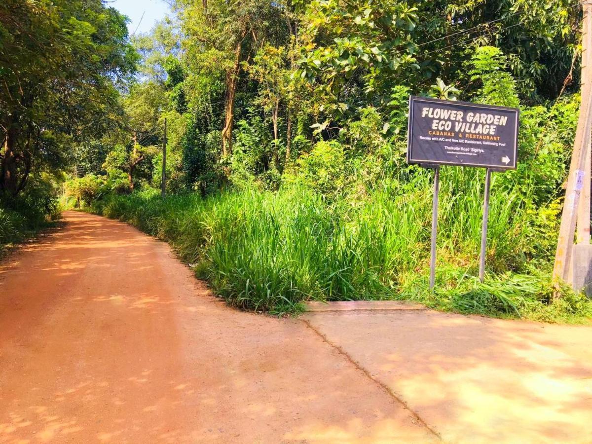 Flower Garden Eco Village Sigiriya Exteriör bild